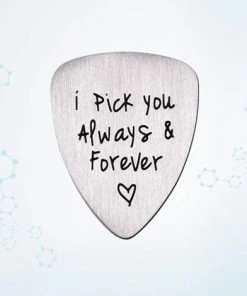 LITZEE Guitar Pick Ich Pick Sie Immer Für Immer Brief Titan Acier Guitar Pick Collier Musique Pendentif Cadeau DIY Pour Guitare Basse électrique -Accessoire de culture Soldes Boutique 51552558 3